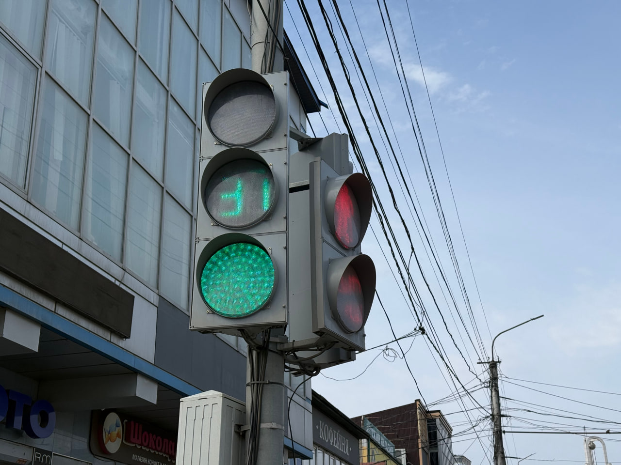 В 2026 году в Махачкале 39 светофоров оснастят датчиками отслеживания трафика